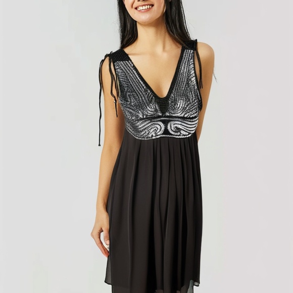 Black silver embellishment party dress in chiffon fabric - Picture 2 of 8